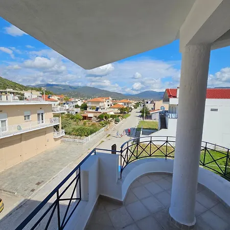 μ Nea Karvali