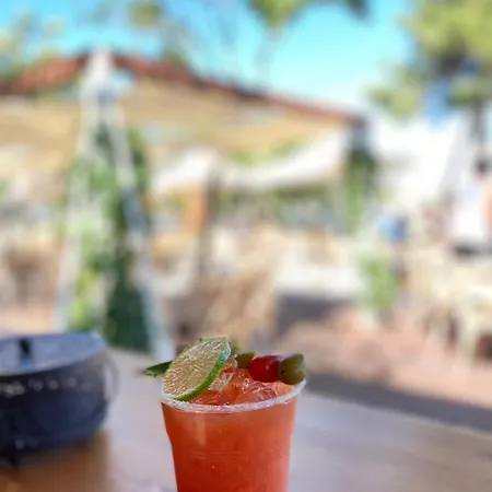 μ * 内亚卡瓦里